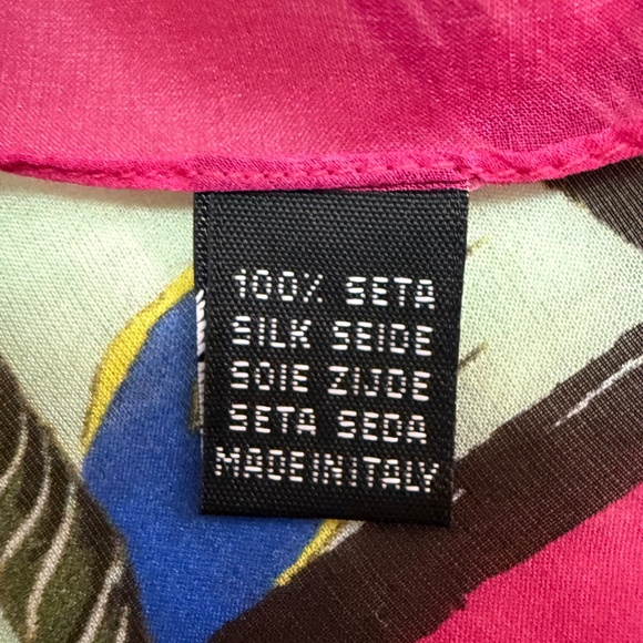 Balenciaga Rosabotanica  Silk Scarf – Made in Italy – Botanical Floral Print - Picture 8 of 9